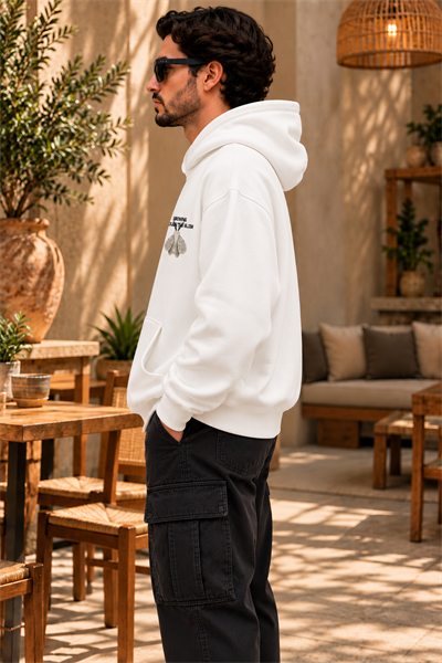 Beyaz Grafik Baskılı Oversize Erkek Hoodie