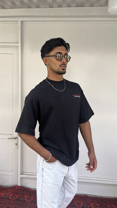 Casualment Tour De Court Oversize T-Shirt – Black Edition
