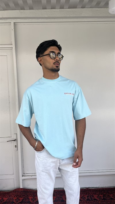 Casualment Tour De Court Oversize T-Shirt – Sky Blue
