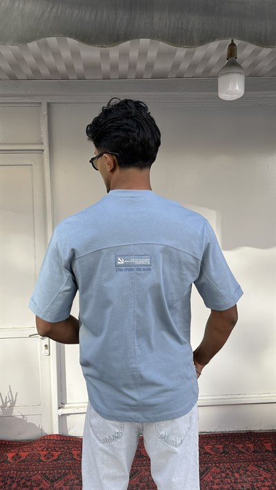 Gökyüzü Çizgisi Oversize Tişört