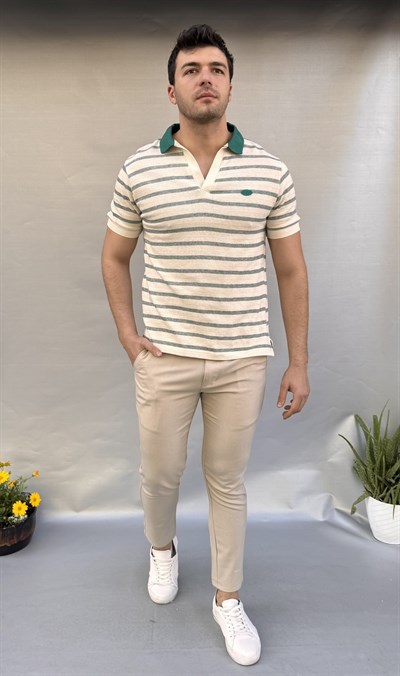 Çizgili Yakalı Triko T-shirt