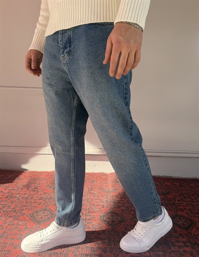 Keps Cep Yırtık Detay Boyfriend Jean