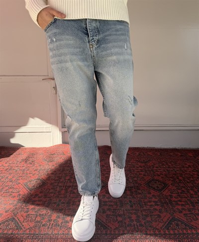 Keps Parmak Yıkamalı Yırtık Detaylı Boyfriend Jean