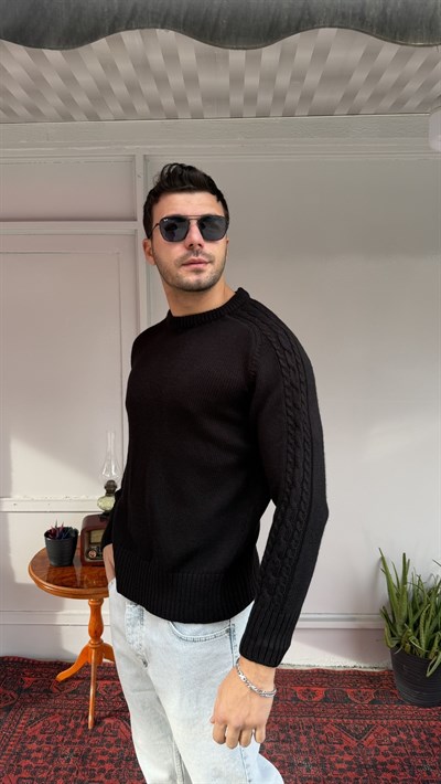 Kol Örgülü Triko