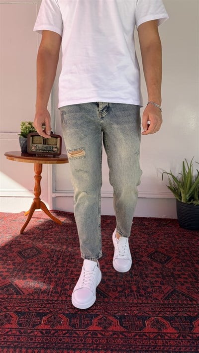 Tek Diz Üstü Yırtık Boyfriend Jean