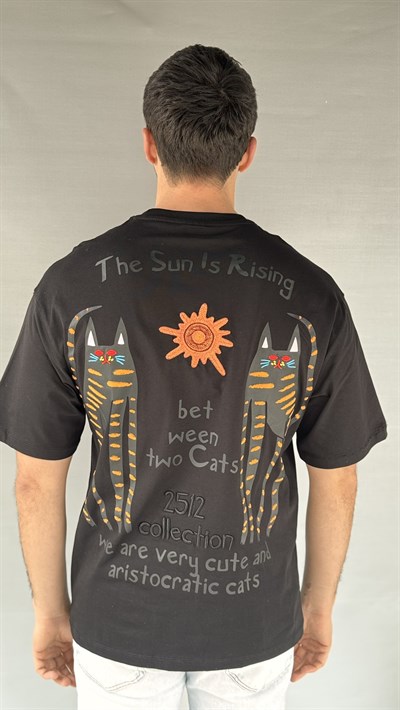The Sun is Rising - Erkek T-shirt