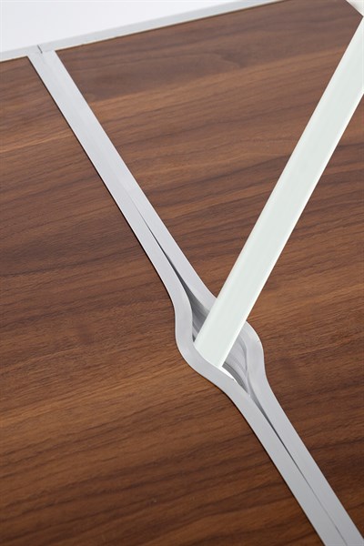 Şemsiyeli Tabureli Katlanabilir Piknik Masası Seti - Ahşap Desen