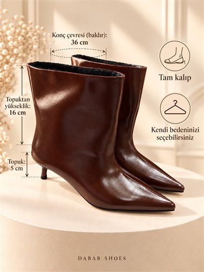 DERIN Kadın Acı Kahve İçi Kürklü Sivri Burun Ön Dikiş Detaylı 5 Cm İnce Topuklu Orta Konç Bot Bootie