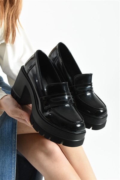 LOFTIA Kadın Siyah Rugan Chunky Topuklu Loafer