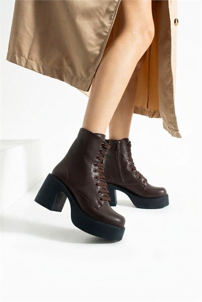 MELVIAN Kadın Acı Kahve Cilt Bağcıklı Fermuarlı İçi Kürklü 8 Cm Kalın Topuklu 3 Cm Platform Bot Bootie