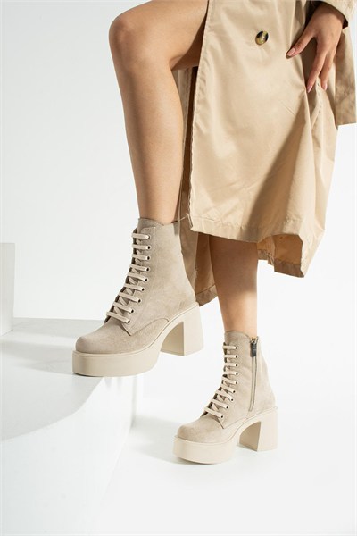 MELVIAN Kadın Bej Lüks Süet Bağcıklı Fermuarlı İçi Kürklü 8 Cm Kalın Topuklu 3 Cm Platform Bot Bootie