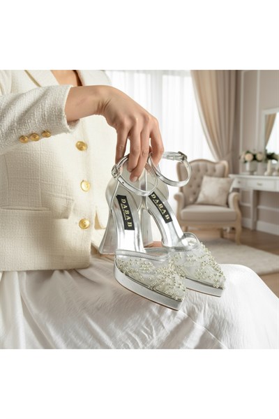 PEARLY Gümüş Ayakkabı Çanta Kombin Platformlu 11cm Topuklu İncili Bantlı Abiye Ayakkabı Çanta Seti