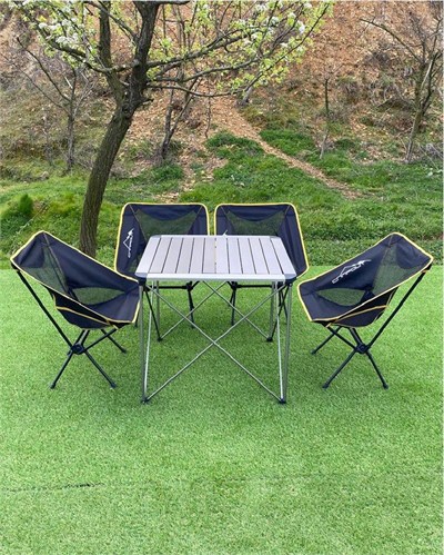 BÜYÜK MASA + 4 PRATİK SANDALYE SET