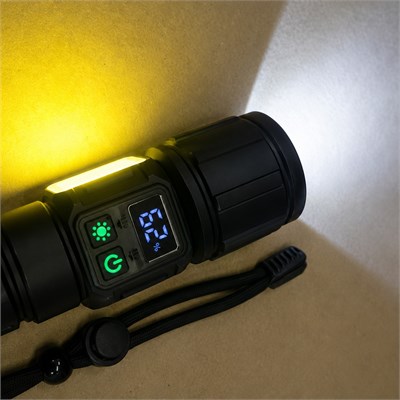 Yek Outdoor Q-Mmax 20W | 2500 Lümen | Zoomlu | 3 KM Menzilli Profesyonel Avcı El Feneri - Şarjlı