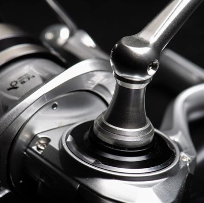 YekOutdoor Yüksek Performans Okuma Olta Seti Okuma Makaira Surf 4,30 cm 100-250 gr 3 Parça Yellow Surf Kamışı&Savage Gear SGS8 8000 FD 8+1BB Olta Makinesi