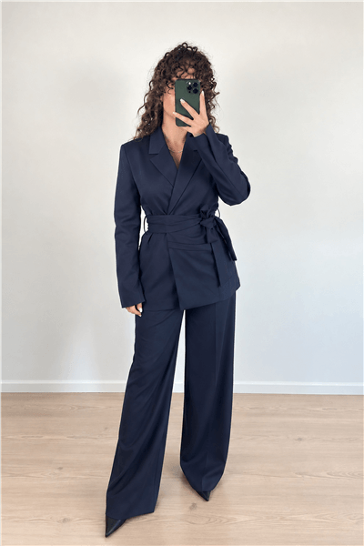 Lacivert Kuşak Detaylı Blazer Ceket Pantolon Takım