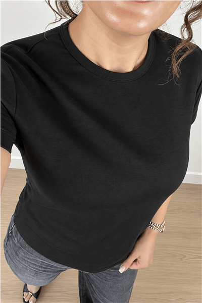 Siyah Bisiklet Yaka T-Shirt