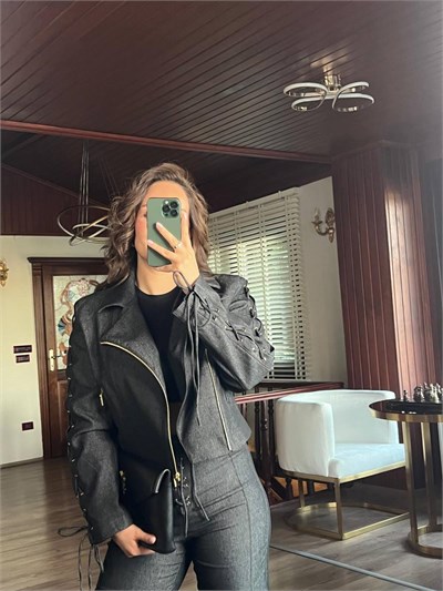 Siyah Non Denim Kuşgözü Detaylı Ceket Pantolon Takım
