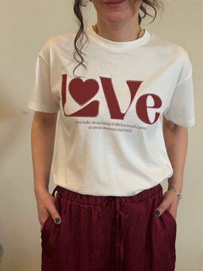 Love T-Shirt