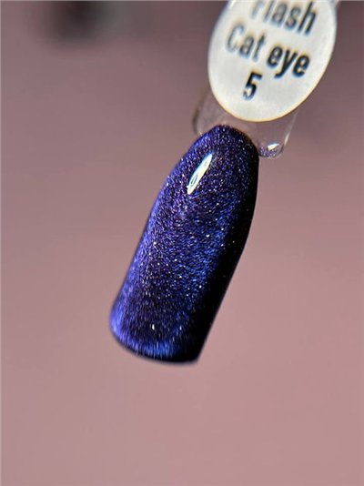 9 D FLASH CAT EYE 5