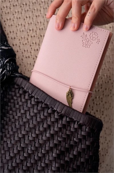 Victorias Journals Charm-Kuş, Tarihsiz Planlayıcı 9X19 Cm,80  Yap, 100 Gr.Ivory.- Pembe