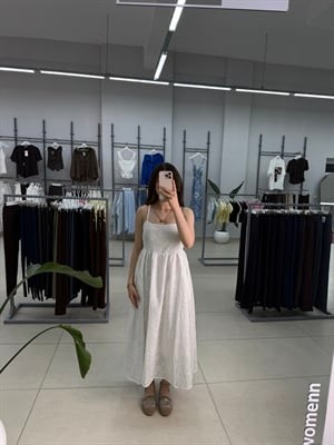 Nakış Detaylı Elbise