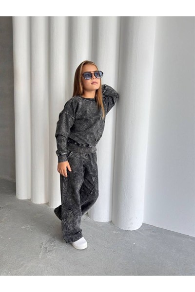 Neo Kids Kız Çocuk Yıldız Detaylı Oversize Takım – Denim Görünümlü 🔹 Şık & Rahat