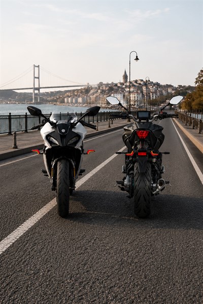 Universal Sinyal Ledi L Kasa Çift Renk Led Vidalı | Tüm Motosikletler İle Uyumlu