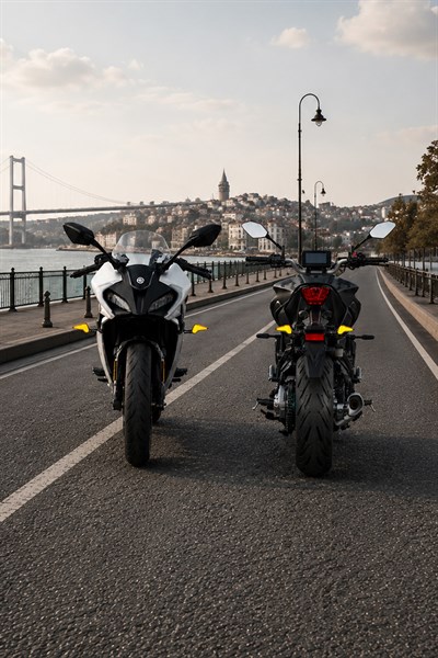Universal Sinyal Ledi Ok Kasa Tek Renk Vidalı | Tüm Motosikletler İle Uyumlu