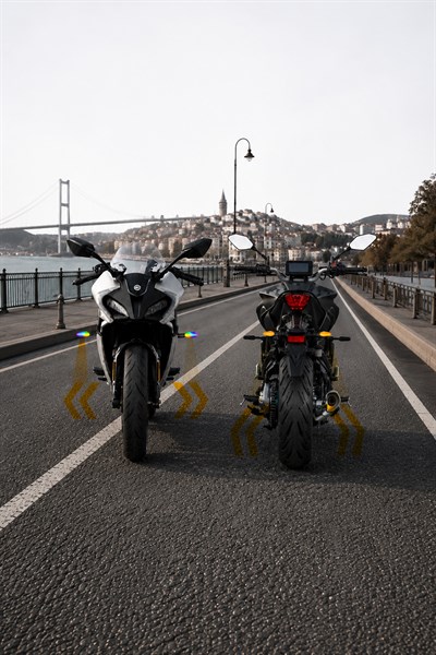 Universal Sinyal Ledi Rgb ve Projeksiyonlu Uzun Kasa Vidalı | Tüm Motosikletler İle Uyumlu