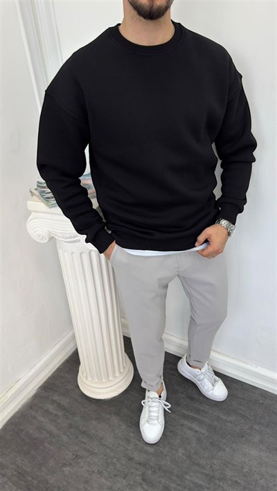 Bisiklet Yaka Üç İplik Şardonlu Sweatshirt Siyah