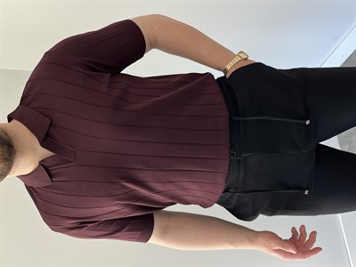 Bordo  Dikey Çizgi Detay Triko Tişört 