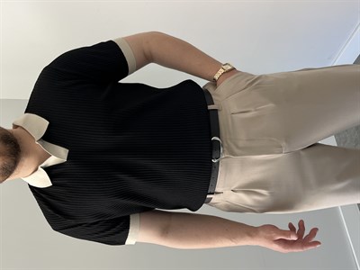 Premium Dokulu Kontrast Yaka Triko Siyah