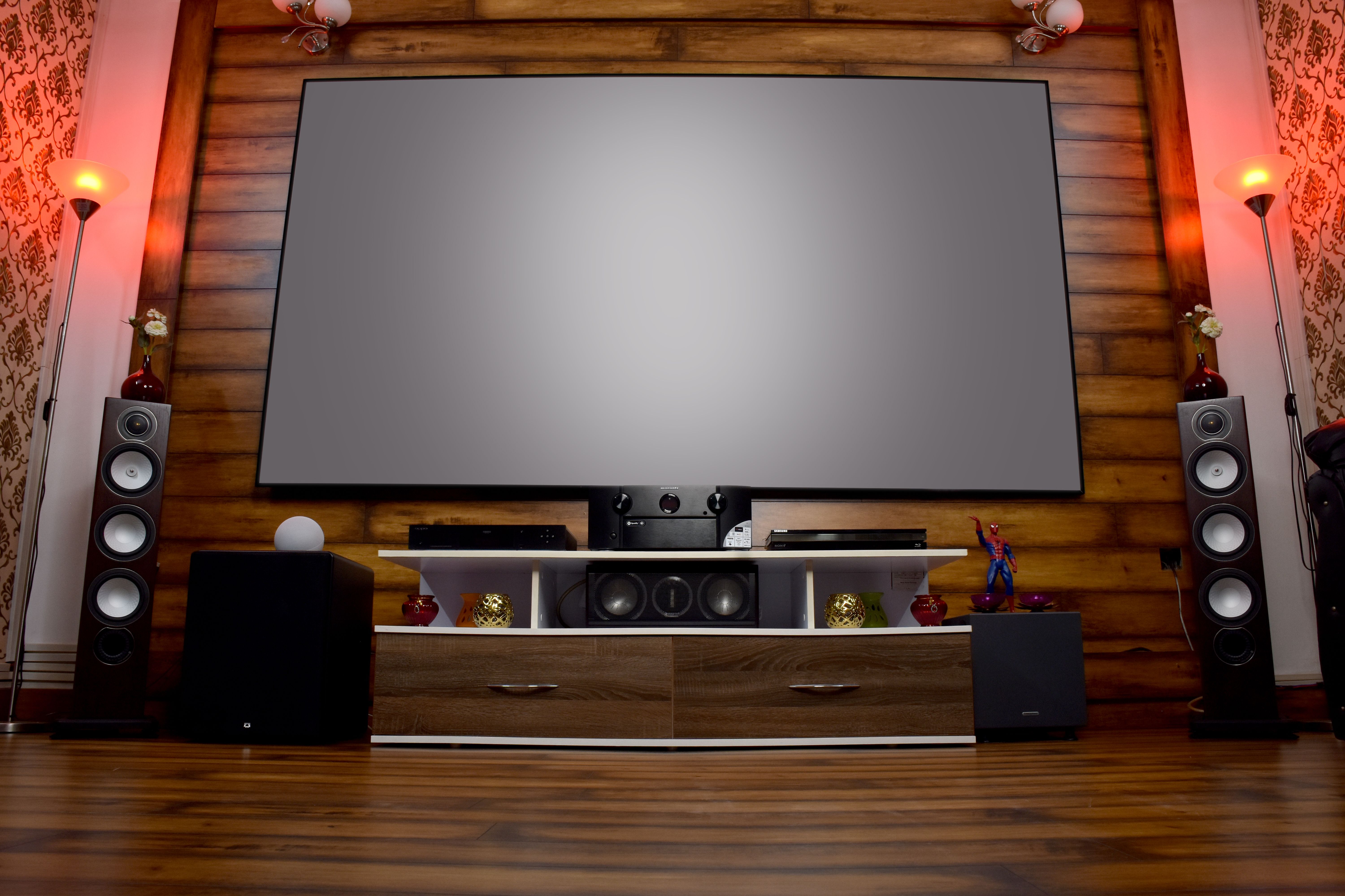 Subwoofer Nedir, Nasıl Konumlandırılmalı? Evinizde Derin Bas İçin Rehber