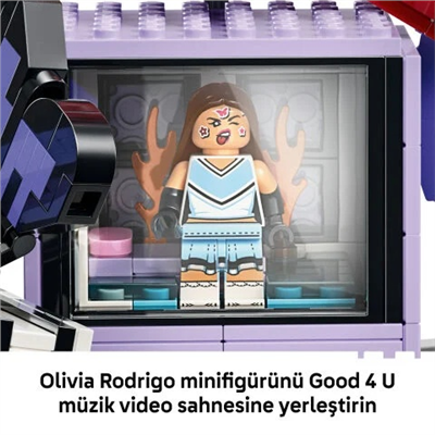 ADOL-LMS43030OLIVIA RODRIGO FANTA 3