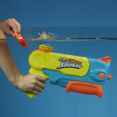 INT-F6397 NERF SUPER SOAKER WAVE SPRAY 4