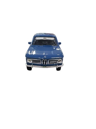 KT-43808 WELLY 1:32 BMW 2002 TI  72S