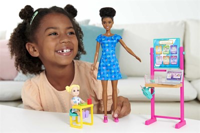 MATE-DHB63 BARBIE BEN BUYUYUNCE OYUN SET 6