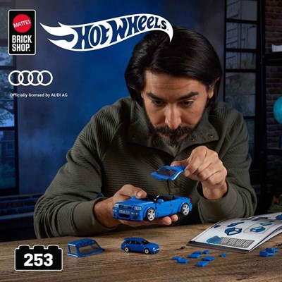 MATE-JGR28 HW 94 AUDI AVANT RS2  253 PRC LEGO 4