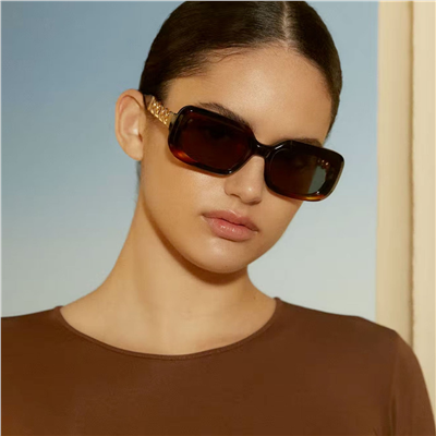 Gigi Studios Capsule Hera 6699 2 Kadın Güneş Gözlüğü