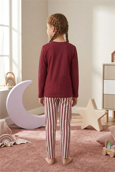Kız Çocuk Pijama Takımı My Love Baskılı Kalp Desenli Yumuşak Dokulu 2 İplik Kumaş