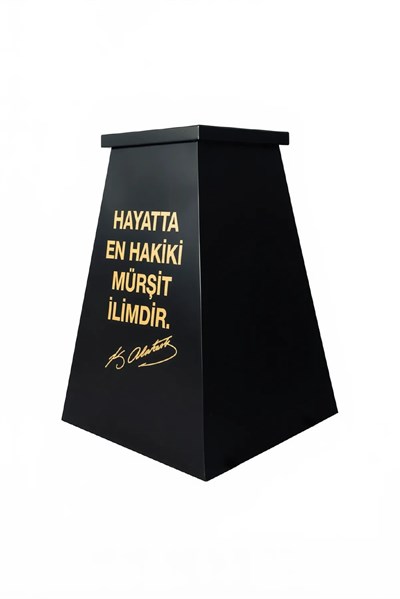 Atatürk Büstü (60cm Fiber)+ Kaide (100cm) İlkokul Modeli