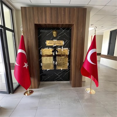 Atatürk Köşesi Seti Poz Model 04