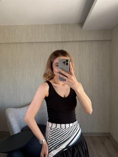 V Yaka Basic Bodysuit 
