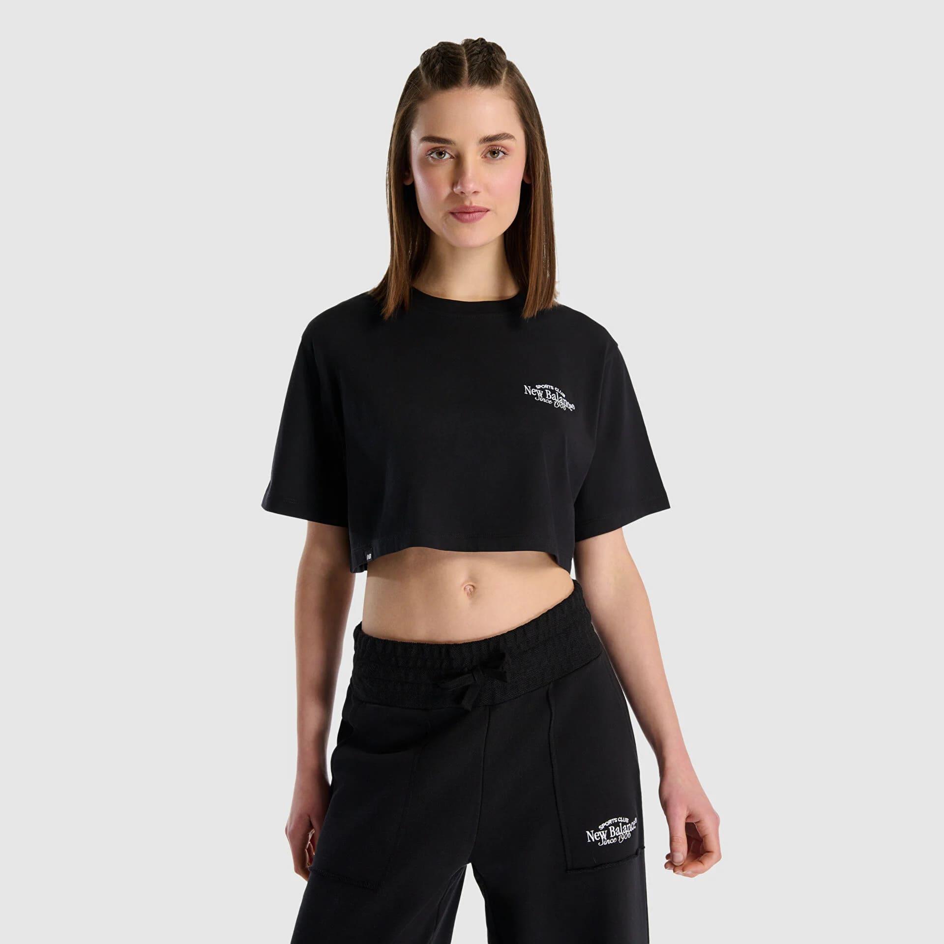 New Balance WNT1506-BK Crop Kadın T-Shirt - Siyah