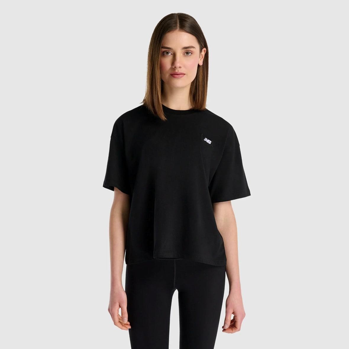 New Balance WNT1520-BK Kadın T-Shirt - Siyah