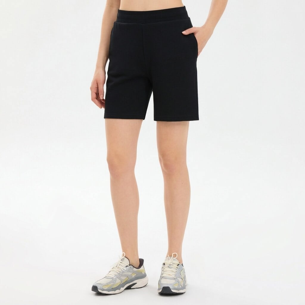 Skechers W Essential 5 inch Sweat Short S2610001-3817 Kadın Şort - Siyah