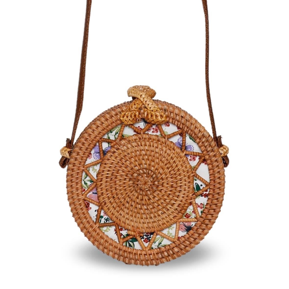 Bagoist 16 cm Oval Yıldız Desenli Rattan Çanta
