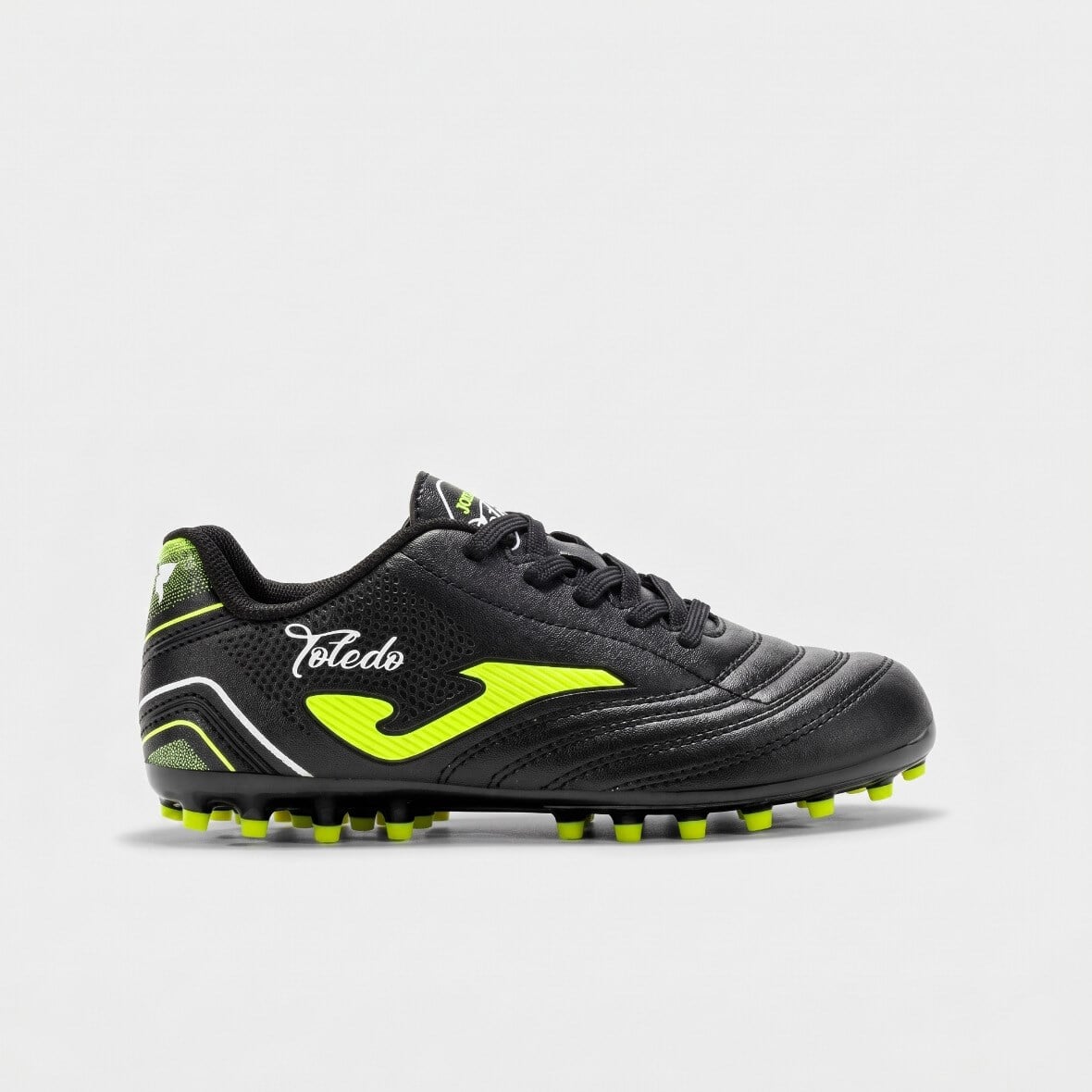 Joma Toledo Jr 2501 Black Artificial Grass Çocuk Halı Saha Ayakkabısı - Siyah