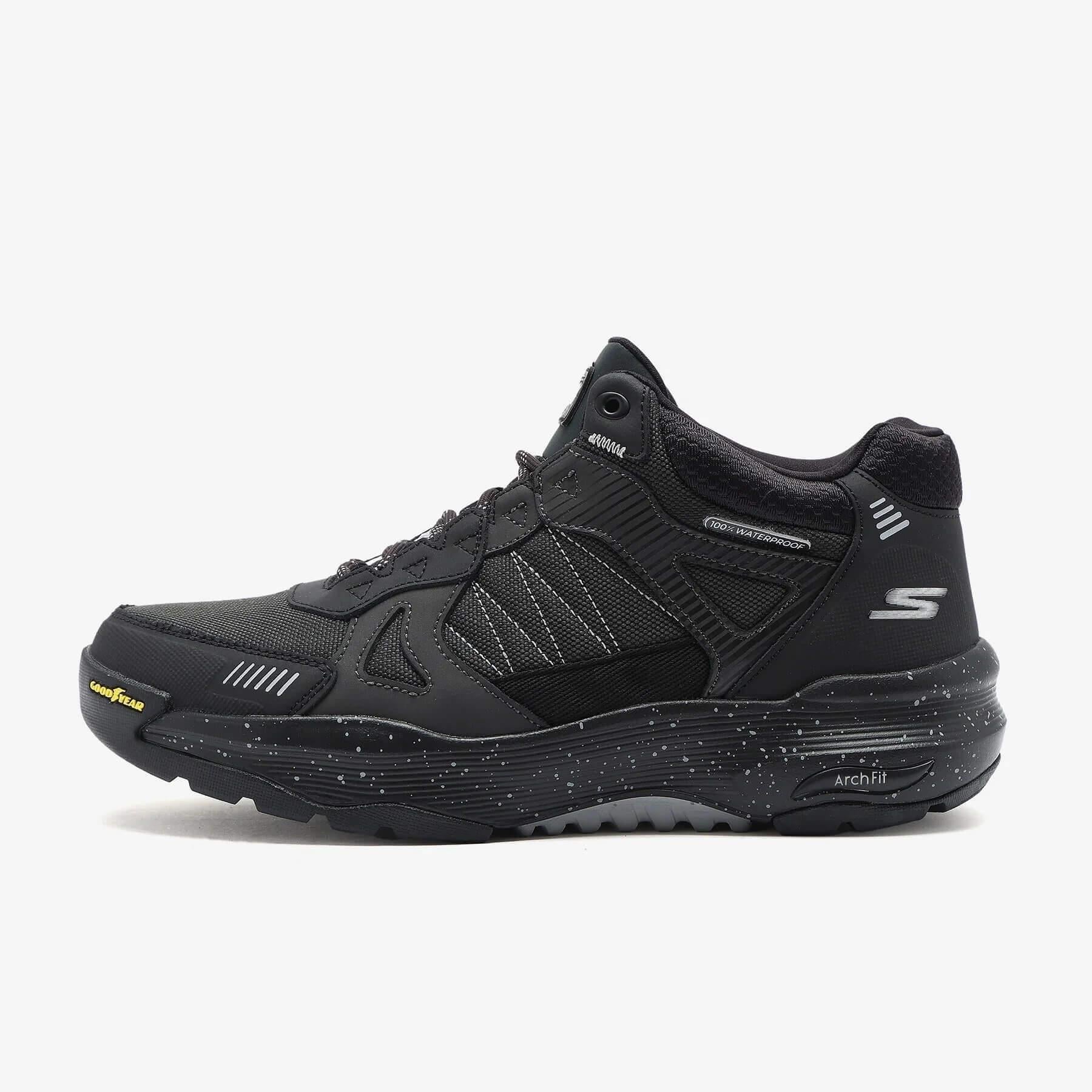 Skechers Go Walk Arch Fit Outdoor 216471 BBK Erkek Outdoor Ayakkabı - Siyah
